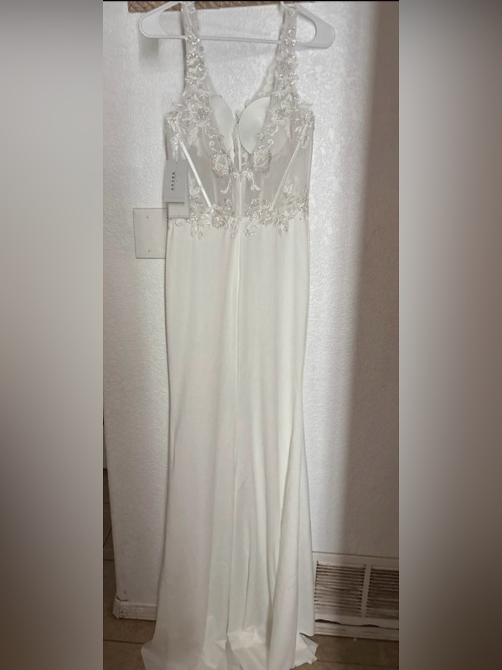 Lace Maxi Wedding Dress NWT in White - Picture 5 of 5